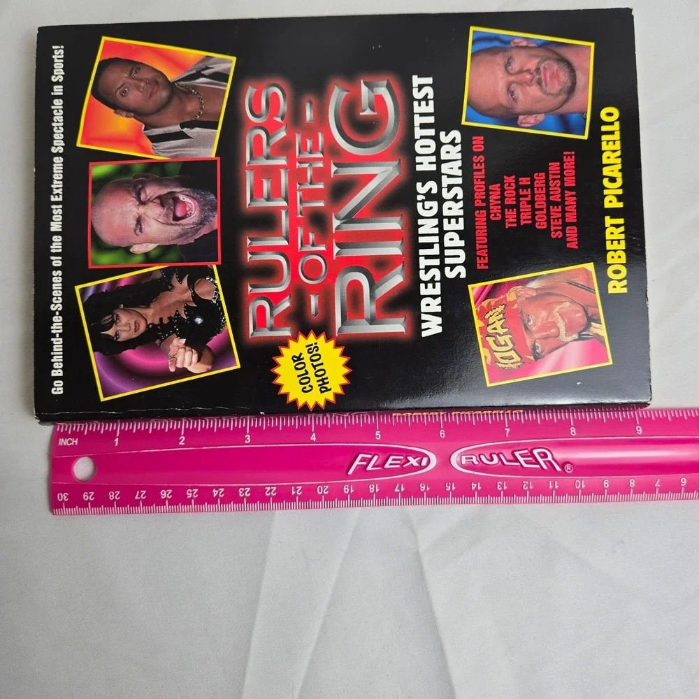 Rulers Of The Ring Wrestling's Hottest Superstars by Robert Picarello‎ Paperback